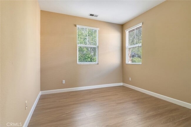 Building Photo - 26392 Fowler Dr