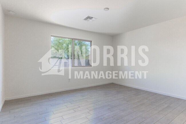 Building Photo - New Home in Arizona City, GREAT Location!