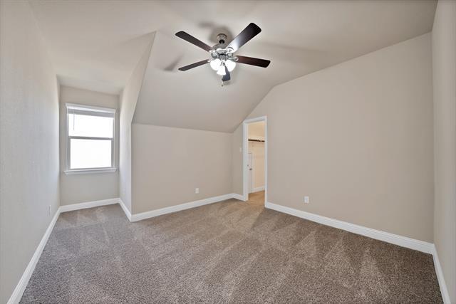 Building Photo - 2003 Oleander St