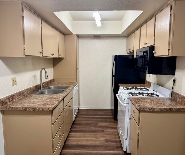 Floorplan - El Dorado Apartments