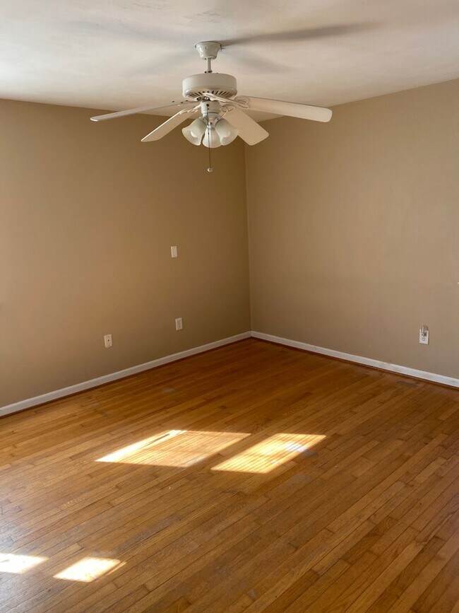 190 Brumsey Road Located in Currituck 190 Brumsey Rd Moyock NC