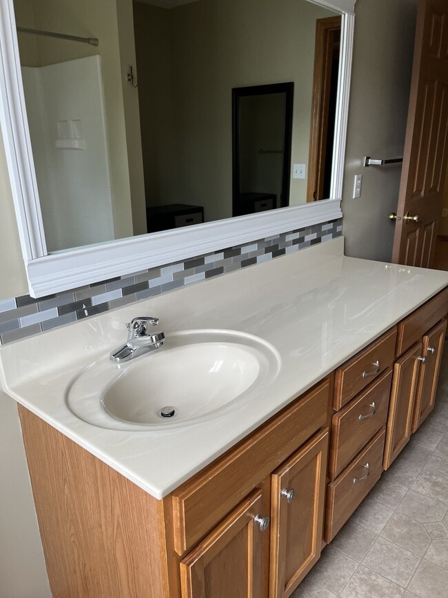 Building Photo - 13040G Europa Trl N