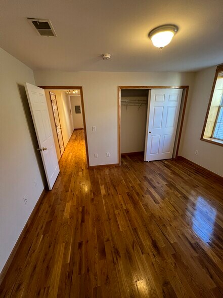 Building Photo - 358 Summer Ave