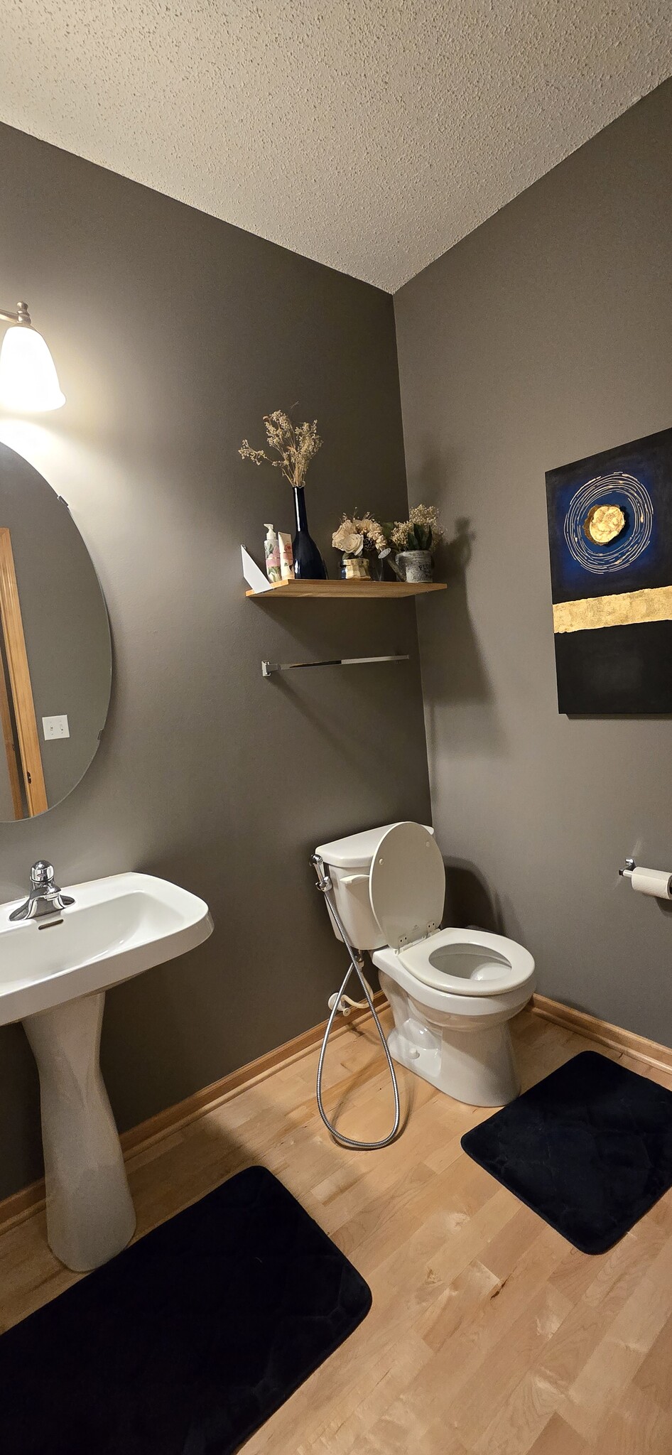 Guest bathroom - 11289 Preswick Blvd