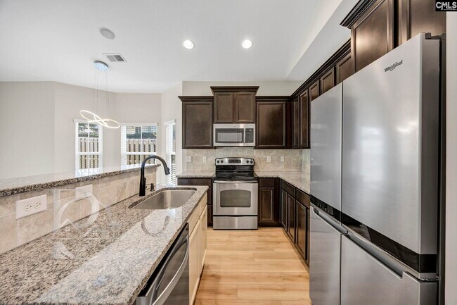Building Photo - 1 Bouquet Ct