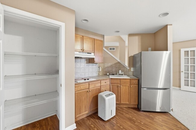 Building Photo - 3362 Perrington Pointe