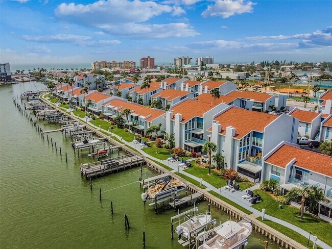 Building Photo - 315 Medallion Blvd