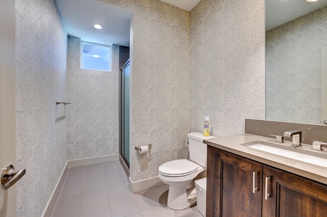 Building Photo - 3045 S Shadywood Way