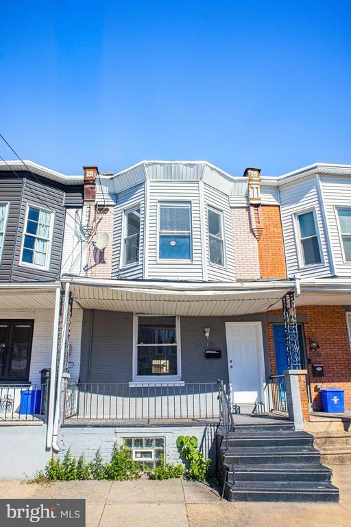 Building Photo - 2137 Mifflin St