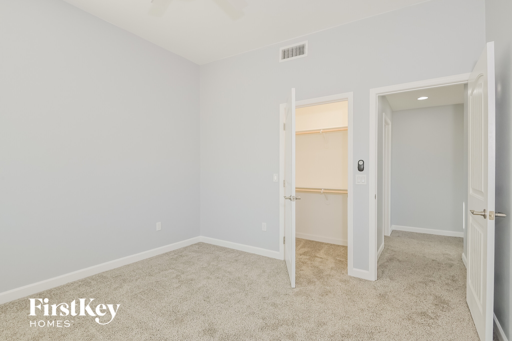 Building Photo - 4271 N Red Sun Pl