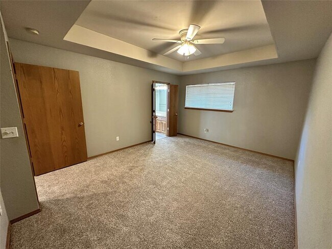 Building Photo - 1819 Duckhawk Ct