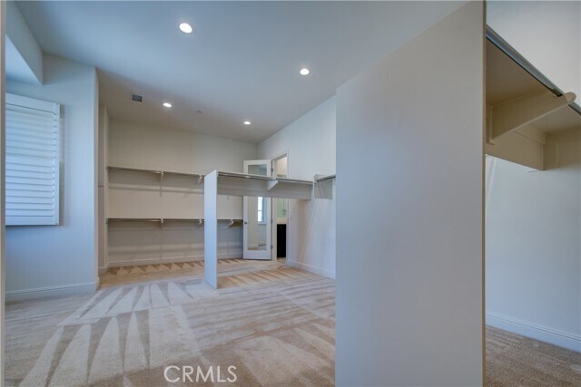 Building Photo - 120 Nest Pine