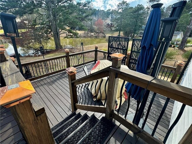 Building Photo - 1709 Rangewood Dr SW