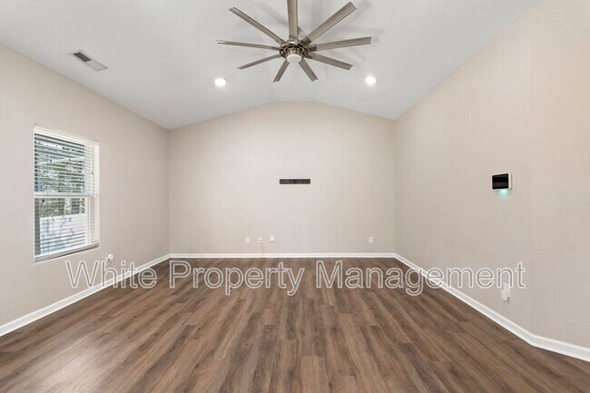 Building Photo - 6113 Purbeck Way