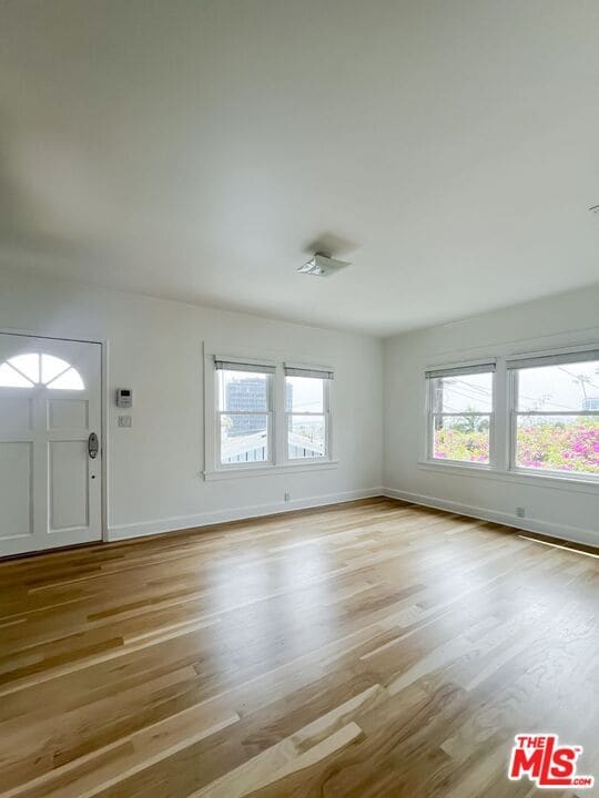 Building Photo - 1233 Ozeta Terrace