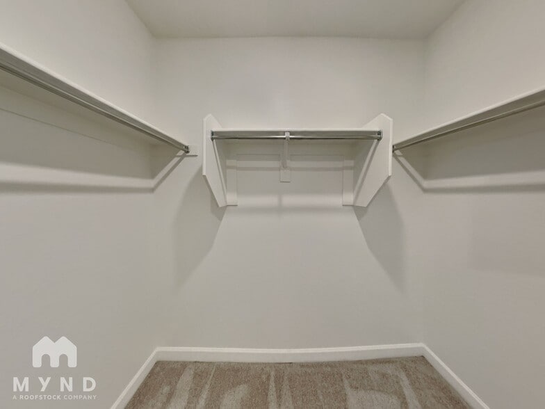 Building Photo - 22719 E Estrella Rd