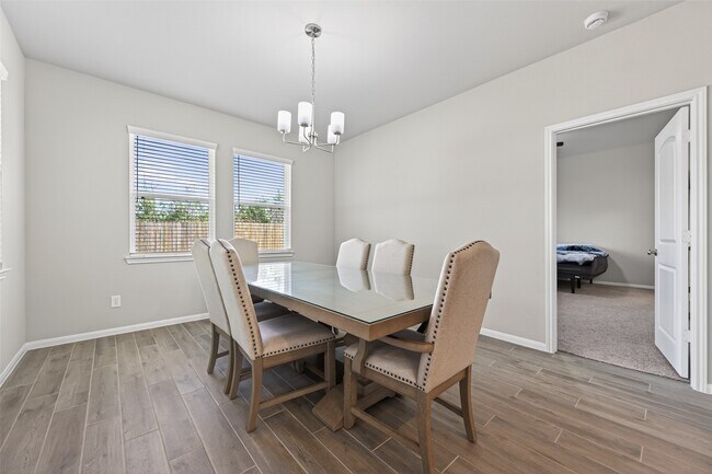 Building Photo - 11676 Whirlaway Dr