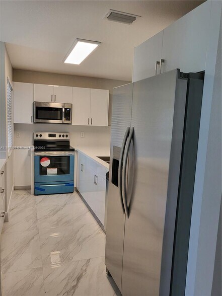 Building Photo - 22721 SW 88th Pl