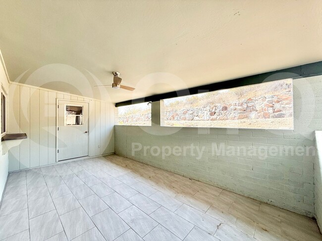 Building Photo - 1701 E Camino del Santo