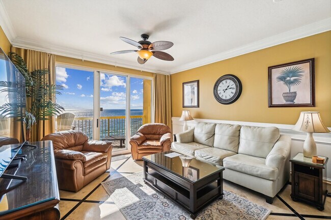 Building Photo - 15900 Front Beach Rd