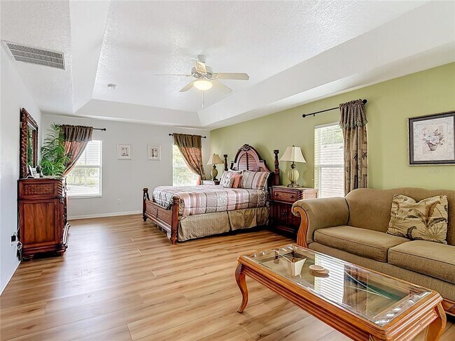 Building Photo - 228 Cassia Dr