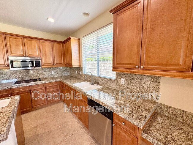 Building Photo - 179 Via Milano