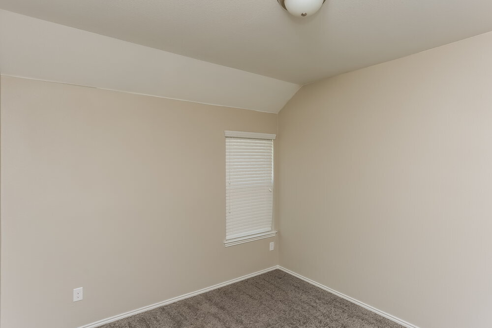 Building Photo - 2101 Blakely Ct