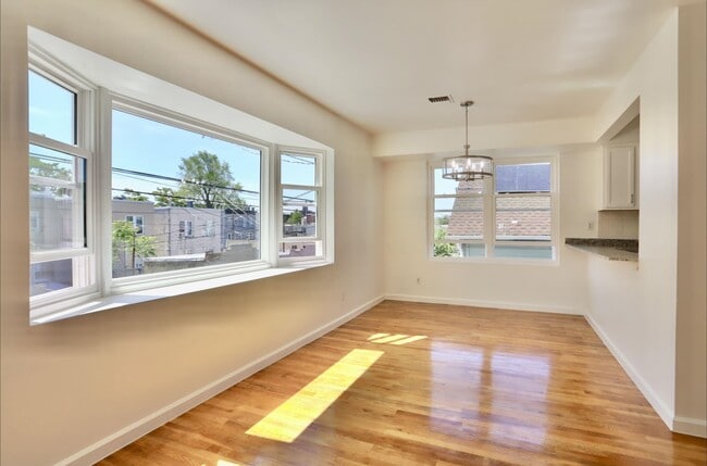 Building Photo - 6207 Newkirk Ave