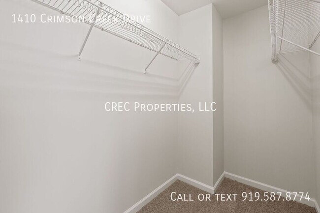 Building Photo - 1410 Crimson Creek Dr