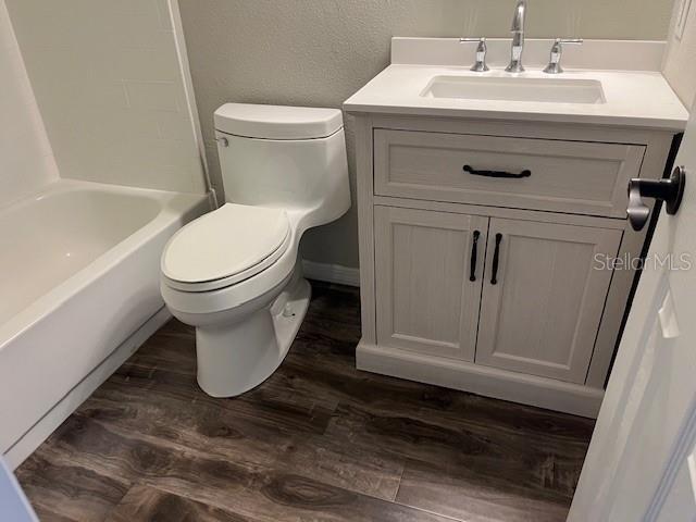 Building Photo - 5201 S MacDill Ave