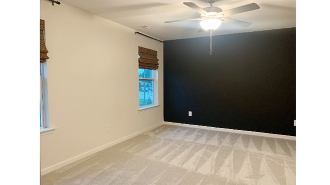 Building Photo - 612 Creekway Dr