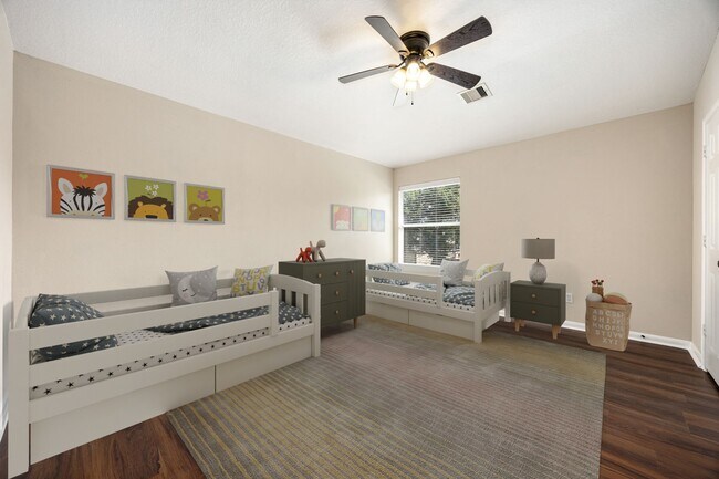 Building Photo - 10427 Lyndon Meadows Dr