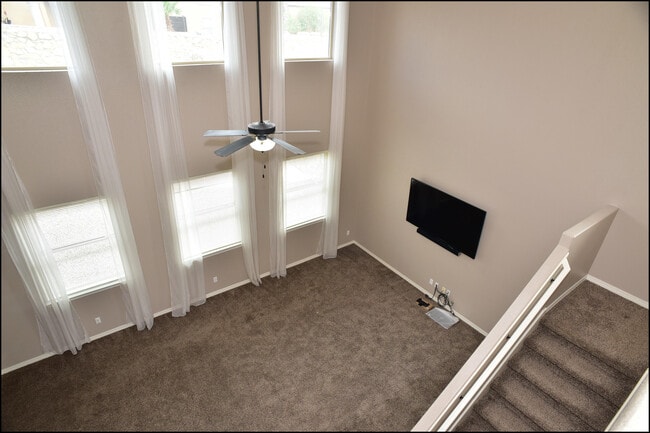 Building Photo - 13239 Emerald Isle St