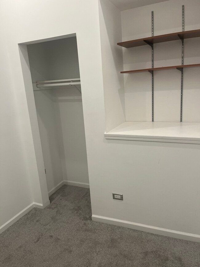 Building Photo - 1638 N Washtenaw Ave