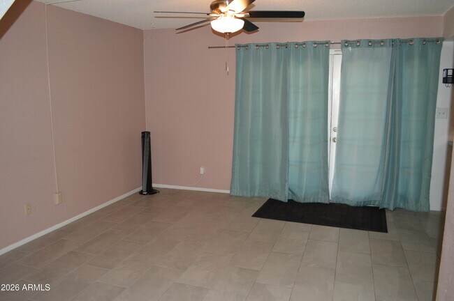 Building Photo - 5442 W El Caminito Dr