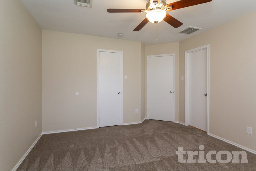 Building Photo - 20919 Gastonbury Ln