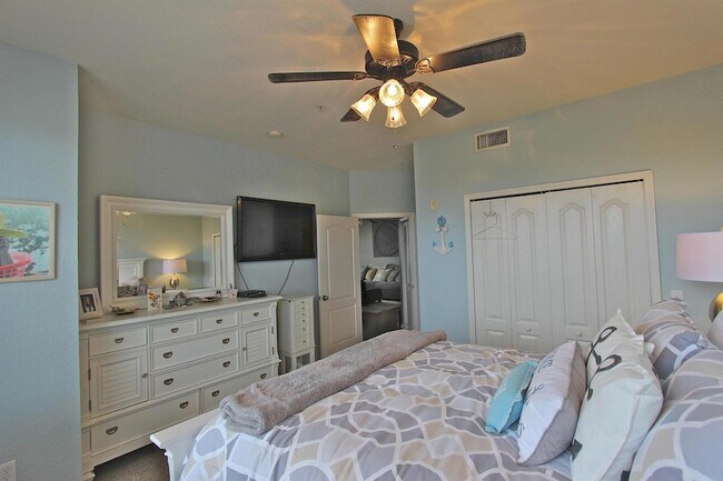 Building Photo - 11033 Legacy Blvd