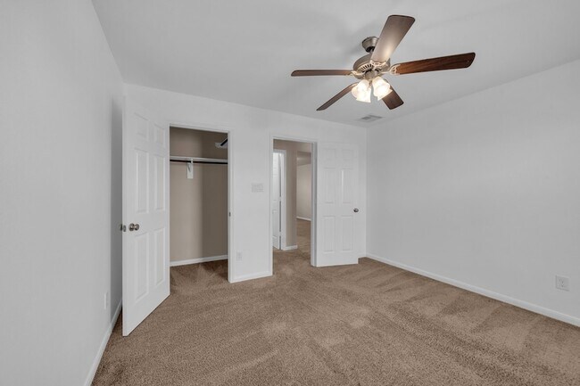 Building Photo - 18826 Fairy Wren Ln