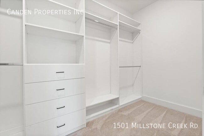 Building Photo - 1501 Millstone Creek Rd