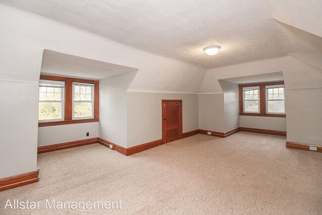 Building Photo - 4 br, 1.5 bath House - 1749 Cumberland Rd