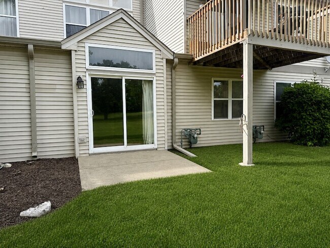 Building Photo - 39849 N Harbor Ridge Dr