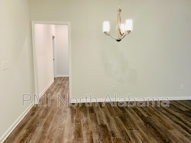 Building Photo - 108 Grv Hl Cir