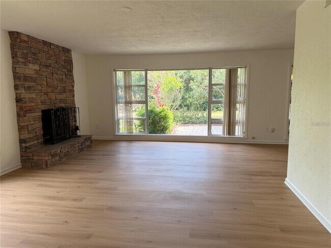 Building Photo - 2588 Colorado St
