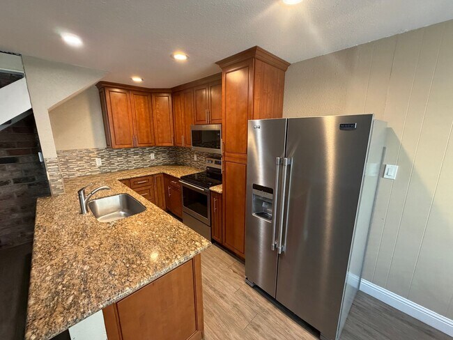 Building Photo - 5619 42nd St