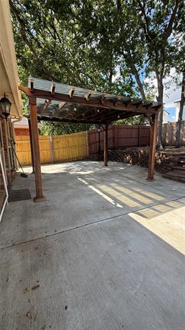 Building Photo - 3112 Atrium Dr