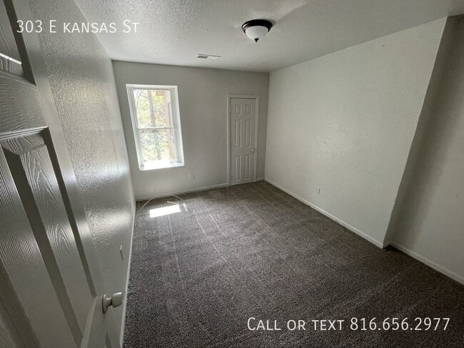 Building Photo - 303 E Kansas St