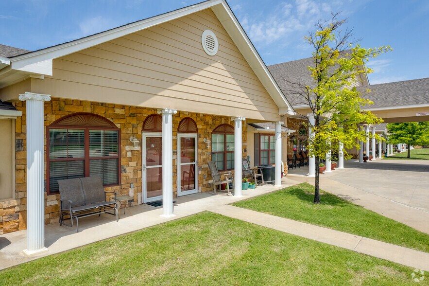 Silver Elm Estates of Norman 2100 36th Ave NW Norman OK 73072