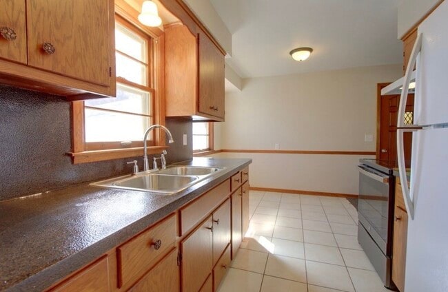 Building Photo - 109 Strese Ln