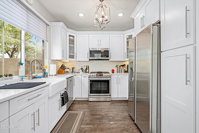 Building Photo - 545 Lorabel Way