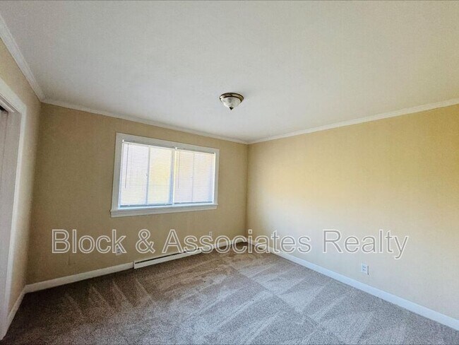 Building Photo - 711 N Fayetteville St